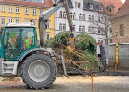 Weihnachtsbaum In Jena Aufgestellt 13112021 009